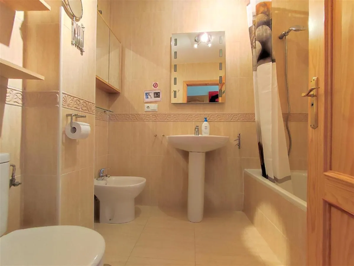 Lovely 2 Bedroom Apartment With Sea View, Frigiliana
