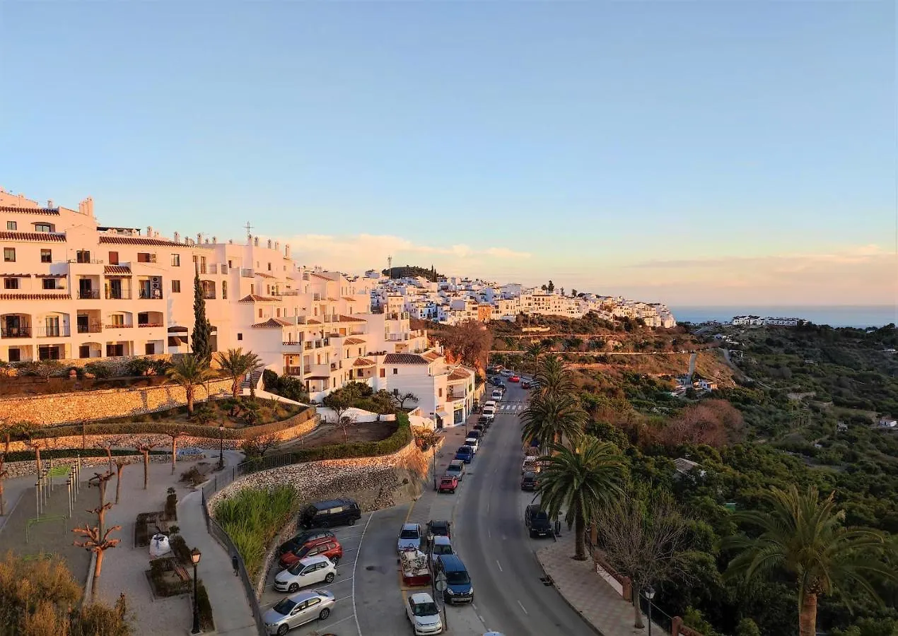 Lovely 2 Bedroom Apartment With Sea View, Frigiliana