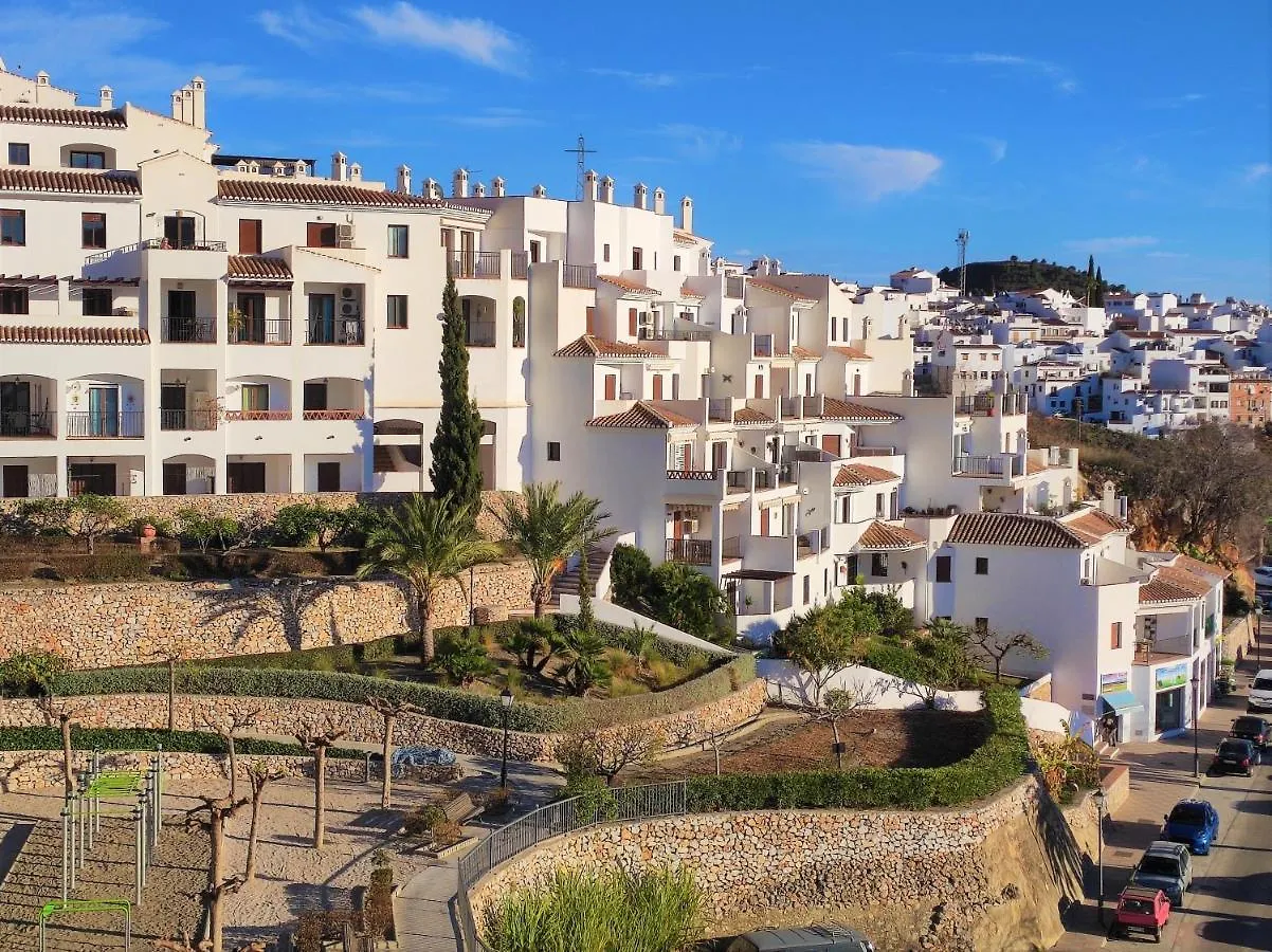 Lovely 2 Bedroom Apartment With Sea View, Frigiliana 0*,